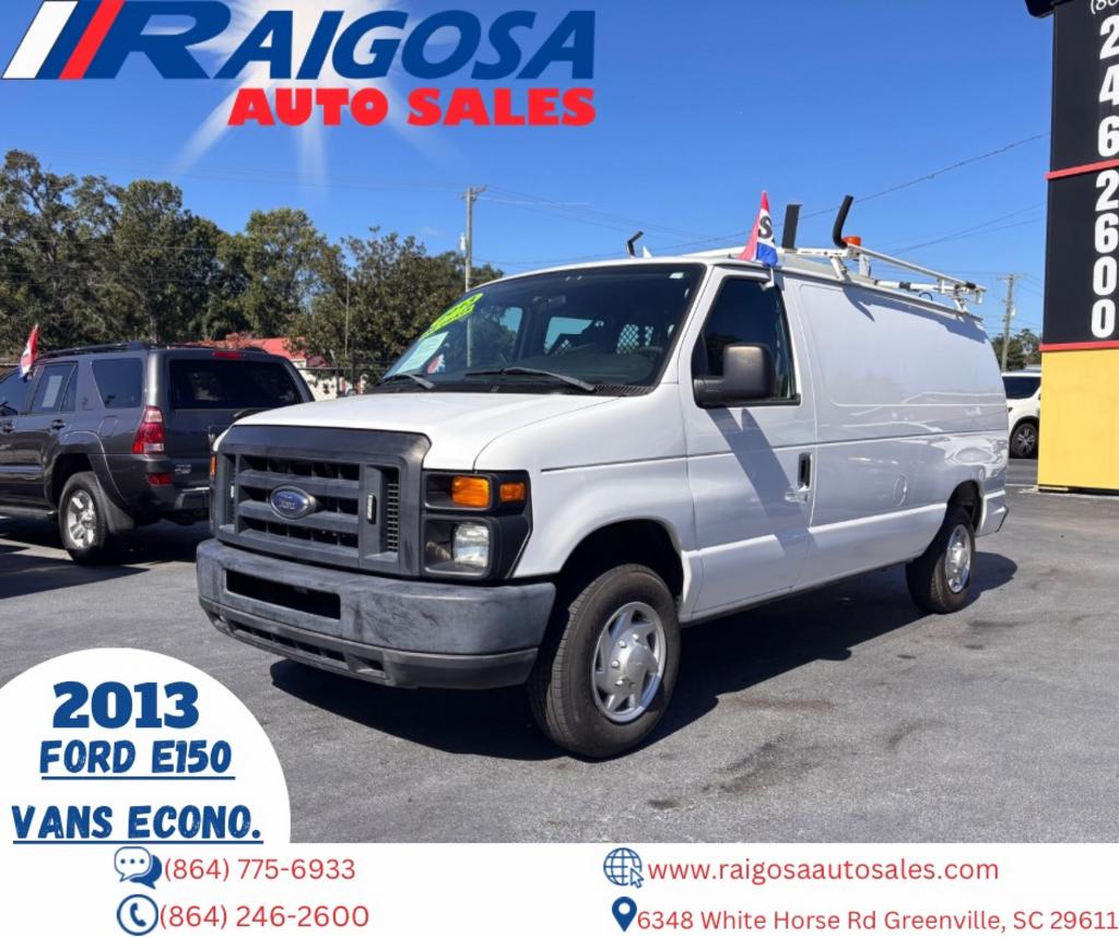 2013 Ford E-Series Econoline Van Commercial's photo