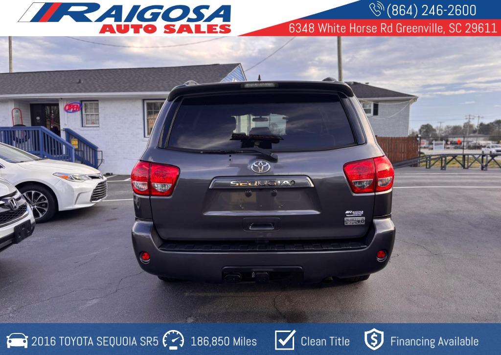 2016 Toyota Sequoia SR5 - Photo 6